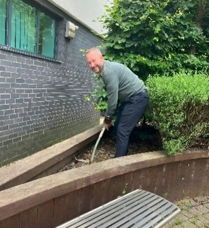 Washwood Heath Health and Wellbeing Centre’s fruit and veg garden has been awarded Gold Standard!